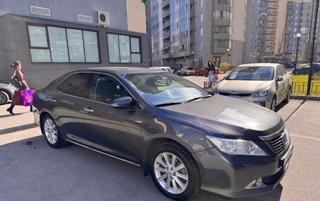 Toyota Camry, 2013 год, 1 679 000 рублей, 3 фотография