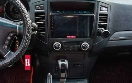 Mitsubishi Pajero IV, 2013 год, 2 500 000 рублей, 18 фотография
