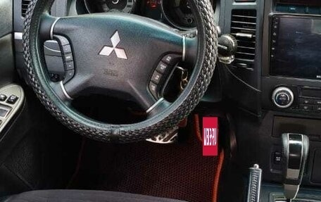 Mitsubishi Pajero IV, 2013 год, 2 500 000 рублей, 29 фотография