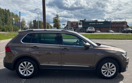 Volkswagen Tiguan II, 2018 год, 3 200 000 рублей, 4 фотография