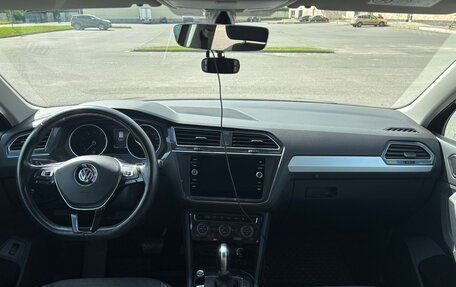 Volkswagen Tiguan II, 2018 год, 3 200 000 рублей, 11 фотография