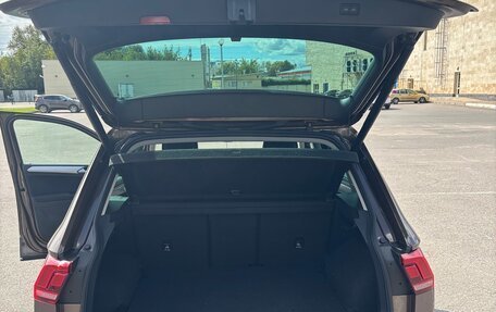 Volkswagen Tiguan II, 2018 год, 3 200 000 рублей, 14 фотография