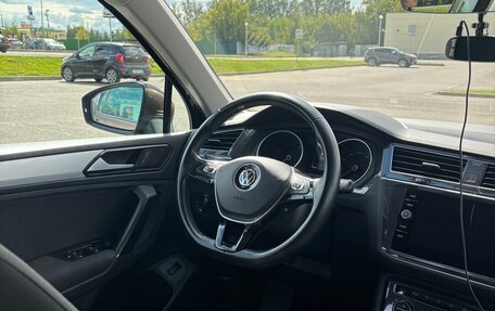 Volkswagen Tiguan II, 2018 год, 3 200 000 рублей, 12 фотография