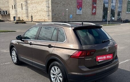 Volkswagen Tiguan II, 2018 год, 3 200 000 рублей, 7 фотография