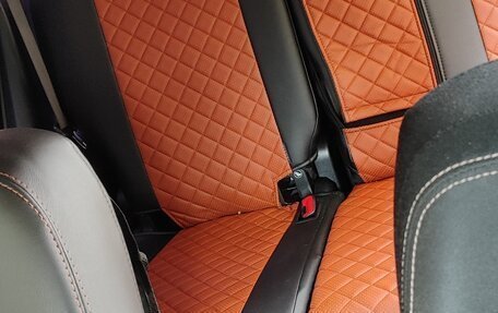 Toyota RAV4, 2014 год, 1 800 000 рублей, 4 фотография