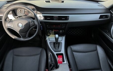 BMW 3 серия, 2008 год, 920 000 рублей, 16 фотография