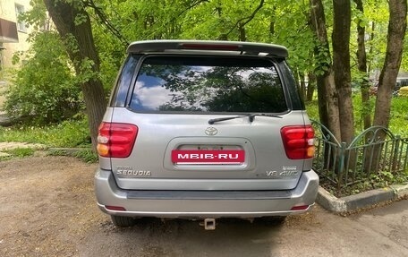 Toyota Sequoia II рестайлинг, 2002 год, 1 050 000 рублей, 4 фотография