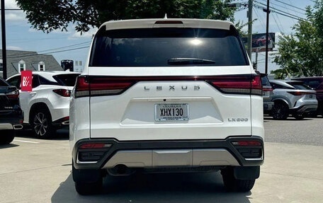 Lexus LX, 2023 год, 13 044 333 рублей, 5 фотография
