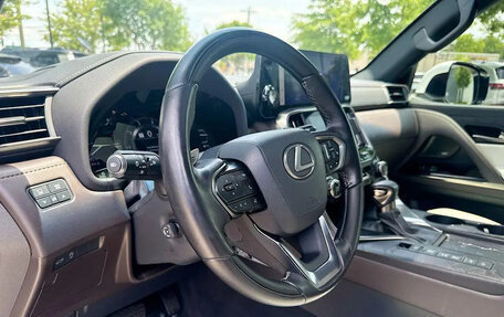 Lexus LX, 2023 год, 13 044 333 рублей, 14 фотография