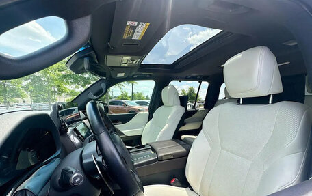 Lexus LX, 2023 год, 13 044 333 рублей, 18 фотография