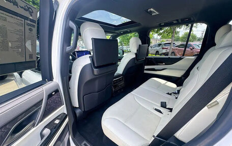 Lexus LX, 2023 год, 13 044 333 рублей, 21 фотография