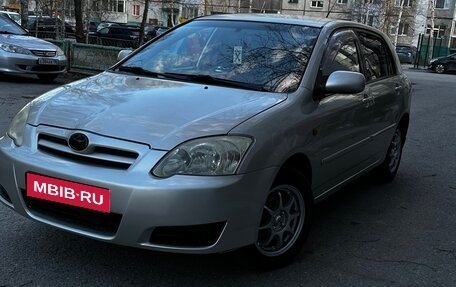 Toyota Corolla, 2004 год, 500 000 рублей, 1 фотография