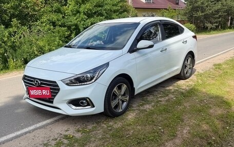 Hyundai Solaris II рестайлинг, 2018 год, 1 470 000 рублей, 2 фотография