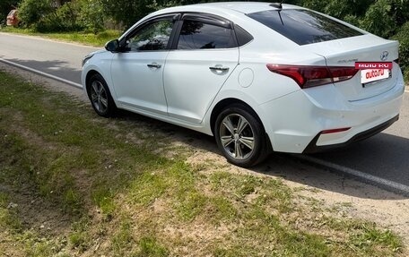 Hyundai Solaris II рестайлинг, 2018 год, 1 470 000 рублей, 4 фотография