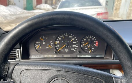 Mercedes-Benz W124, 1991 год, 330 000 рублей, 3 фотография