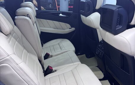 Mercedes-Benz GL-Класс AMG, 2015 год, 3 500 000 рублей, 23 фотография