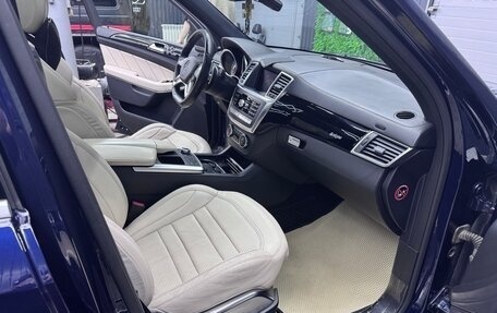 Mercedes-Benz GL-Класс AMG, 2015 год, 3 500 000 рублей, 22 фотография