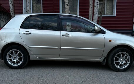 Toyota Corolla, 2004 год, 500 000 рублей, 2 фотография