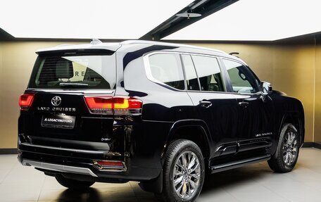 Toyota Land Cruiser, 2026 год, 15 800 000 рублей, 4 фотография