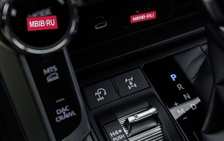 Toyota Land Cruiser, 2026 год, 15 800 000 рублей, 34 фотография