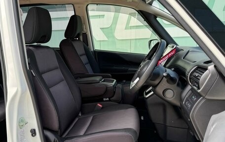 Nissan Serena IV, 2018 год, 1 999 000 рублей, 16 фотография