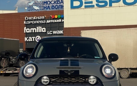 MINI Hatch, 2015 год, 1 799 999 рублей, 2 фотография