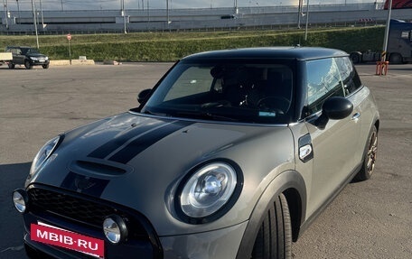 MINI Hatch, 2015 год, 1 799 999 рублей, 17 фотография