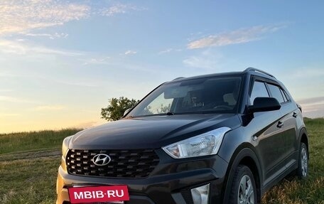 Hyundai Creta I рестайлинг, 2021 год, 1 630 000 рублей, 2 фотография