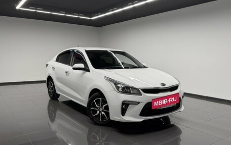 KIA Rio IV, 2017 год, 1 375 000 рублей, 5 фотография
