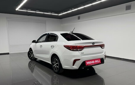 KIA Rio IV, 2017 год, 1 375 000 рублей, 6 фотография