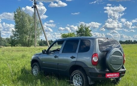 Chevrolet Niva I рестайлинг, 2010 год, 375 000 рублей, 9 фотография