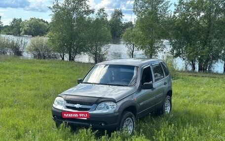 Chevrolet Niva I рестайлинг, 2010 год, 375 000 рублей, 7 фотография