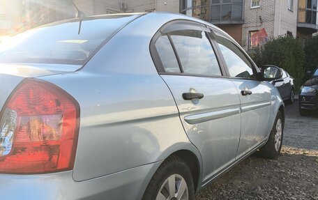 Hyundai Verna II, 2008 год, 410 000 рублей, 3 фотография