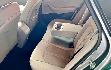 Hyundai Sonata VII, 2018 год, 14 фотография