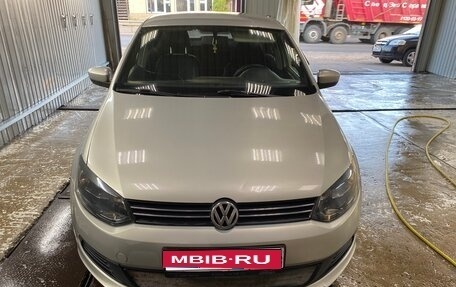 Volkswagen Polo VI (EU Market), 2012 год, 375 000 рублей, 1 фотография