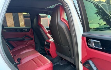 Porsche Cayenne III, 2018 год, 5 850 000 рублей, 20 фотография