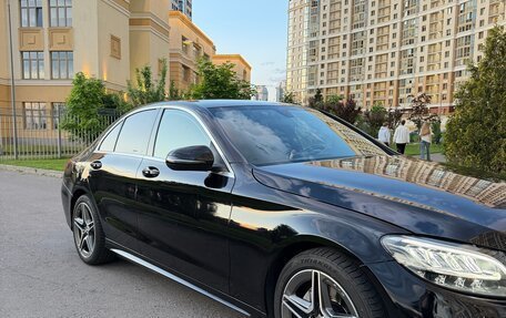 Mercedes-Benz C-Класс, 2019 год, 2 400 000 рублей, 7 фотография