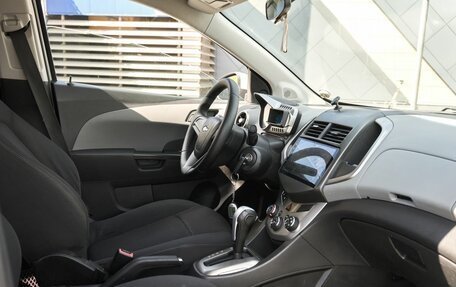 Chevrolet Aveo III, 2012 год, 596 000 рублей, 6 фотография