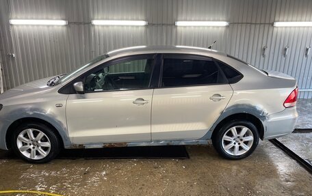 Volkswagen Polo VI (EU Market), 2012 год, 375 000 рублей, 2 фотография
