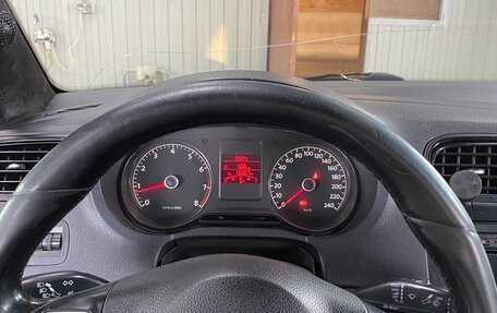 Volkswagen Polo VI (EU Market), 2012 год, 375 000 рублей, 3 фотография