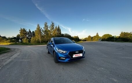 Hyundai Solaris II рестайлинг, 2018 год, 1 390 000 рублей, 2 фотография