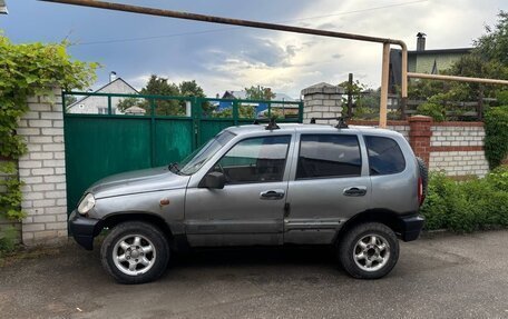 Chevrolet Niva I рестайлинг, 2007 год, 155 555 рублей, 3 фотография