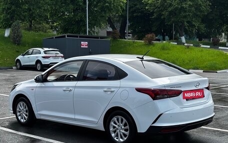 Hyundai Solaris II рестайлинг, 2021 год, 1 555 000 рублей, 6 фотография