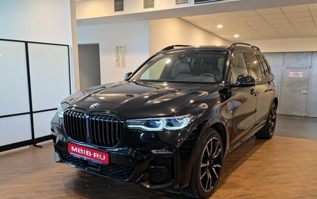 BMW X7, 2021 год, 8 490 000 рублей, 1 фотография