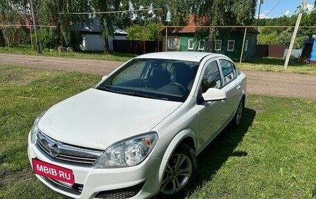 Opel Astra H, 2011 год, 650 000 рублей, 1 фотография