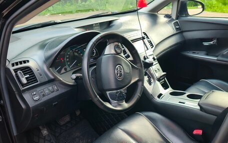 Toyota Venza I, 2013 год, 1 880 000 рублей, 11 фотография