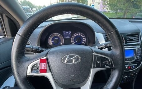 Hyundai Solaris II рестайлинг, 2012 год, 670 000 рублей, 4 фотография