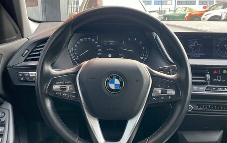 BMW 1 серия, 2019 год, 2 279 000 рублей, 7 фотография