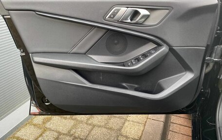 BMW 1 серия, 2019 год, 2 279 000 рублей, 12 фотография