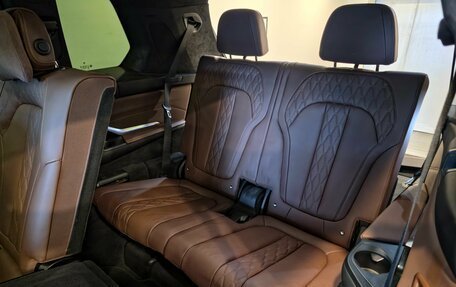 BMW X7, 2021 год, 8 490 000 рублей, 34 фотография